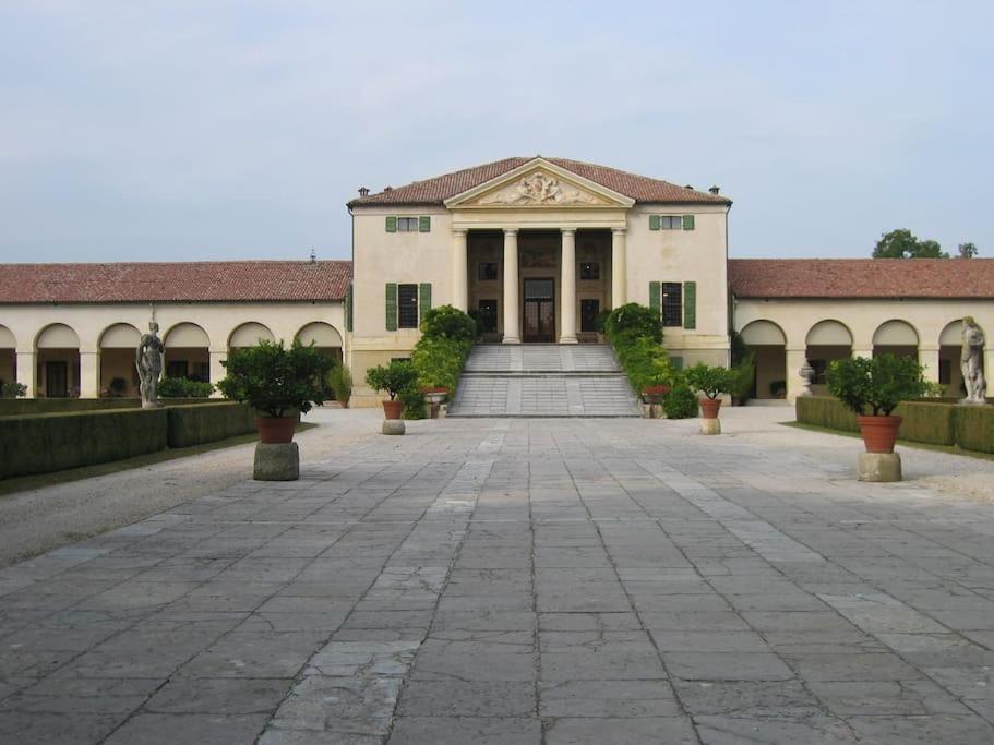 Appartamento Balcone Fiorito Fonzolo Exterior photo